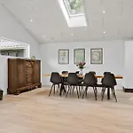 Semesterbostad 3 Bedroom Stunning In Spottrup
