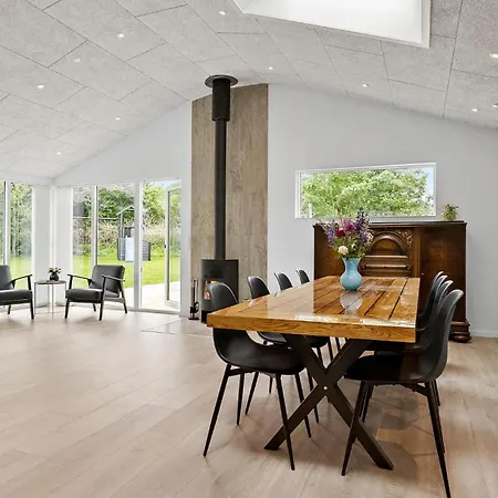 3 Bedroom Stunning In