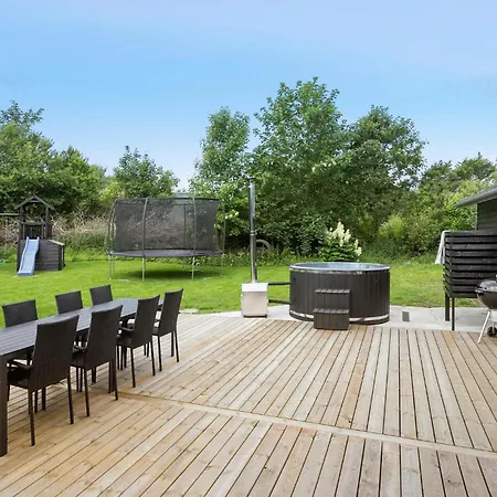 Tatil Evi 3 Bedroom Stunning In Spottrup