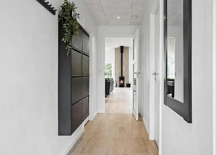 3 Bedroom Stunning In *