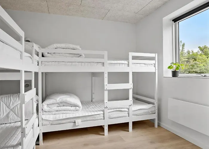 Vakantiehuis 3 Bedroom Stunning In Spottrup